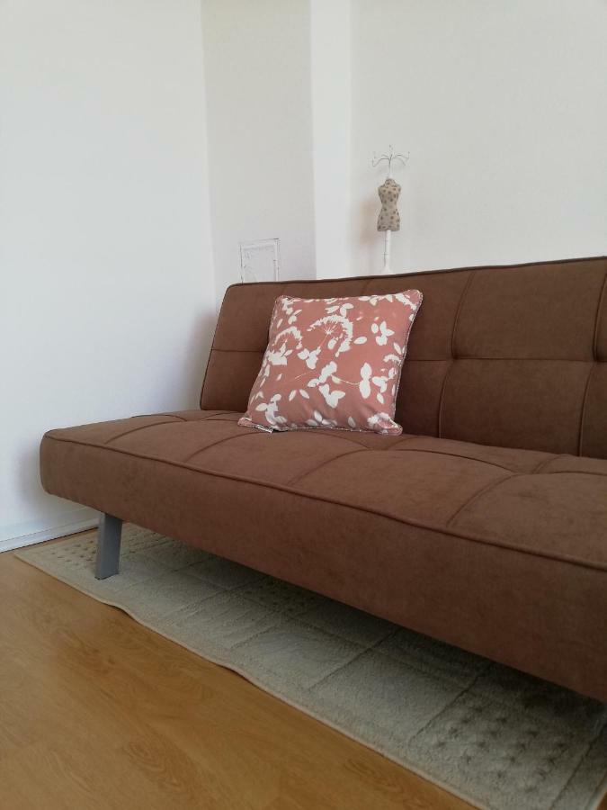 Apartman Julrich Vrbov Exterior foto