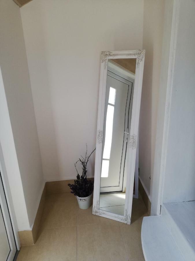 Apartman Julrich Vrbov Exterior foto